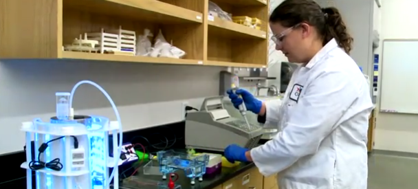 Image: ACC unveils Texas’ first community college biotech facility